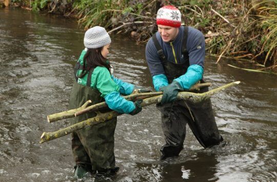 3.3 Conservation volunteering - credit Chiltern Rangers
